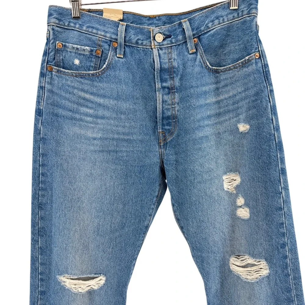 Levis 501 Original Fit Jeans Men 31x30 Blue Distressed Straight Leg Button Fly